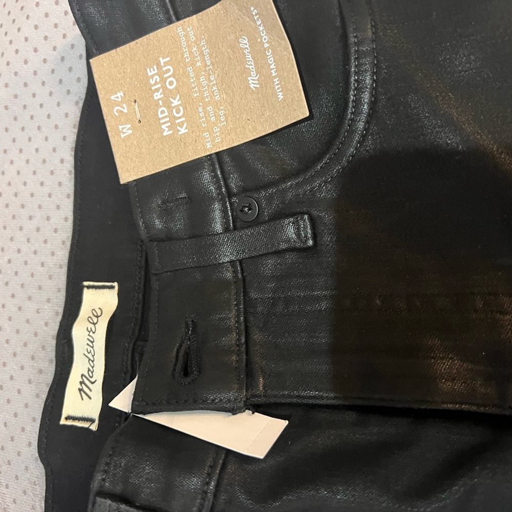 Kick Out Crop Jeans in True Black Wash: Coated Edition